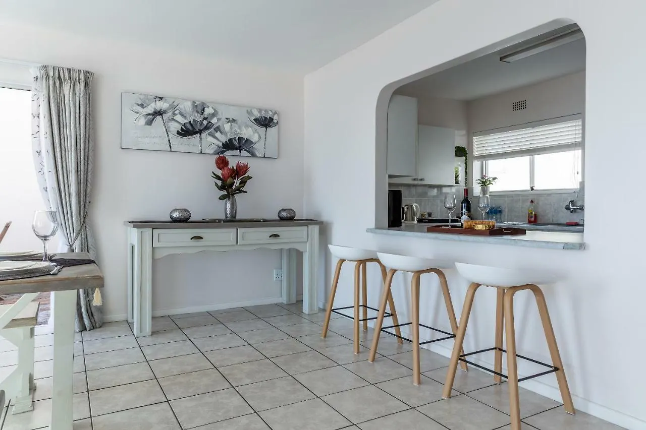 Apartment Stay In Atlantic Bloubergstrand