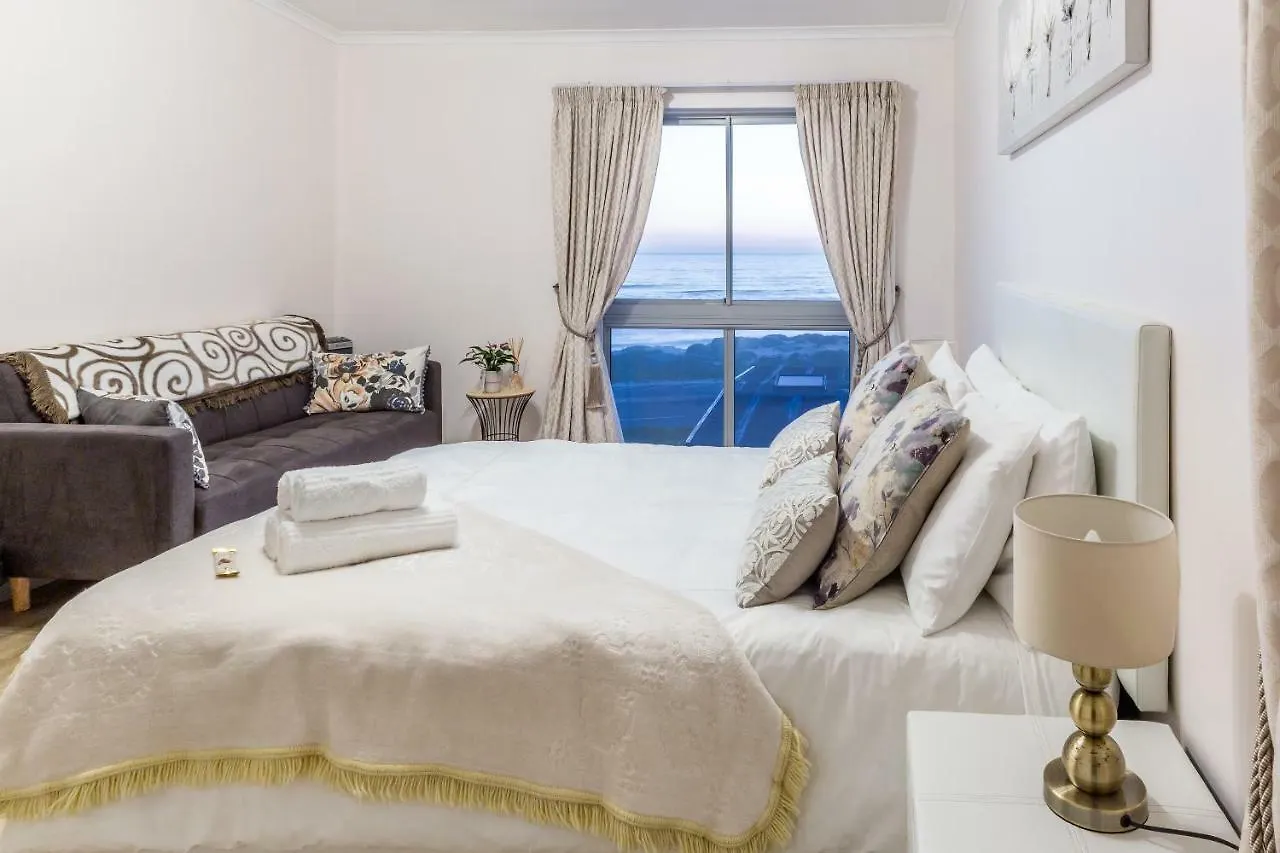 Stay In Atlantic Bloubergstrand Apartment