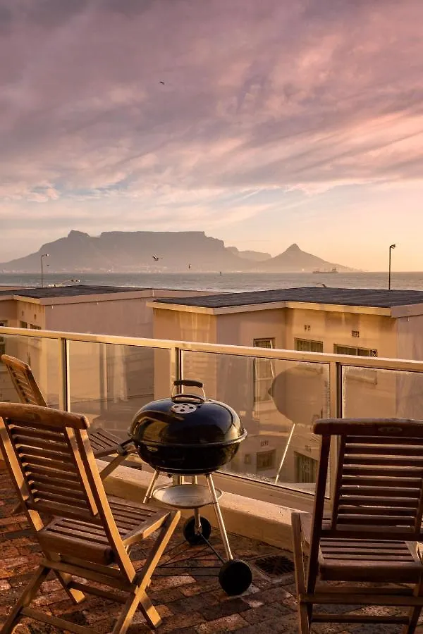 Stay In Atlantic Bloubergstrand South Africa